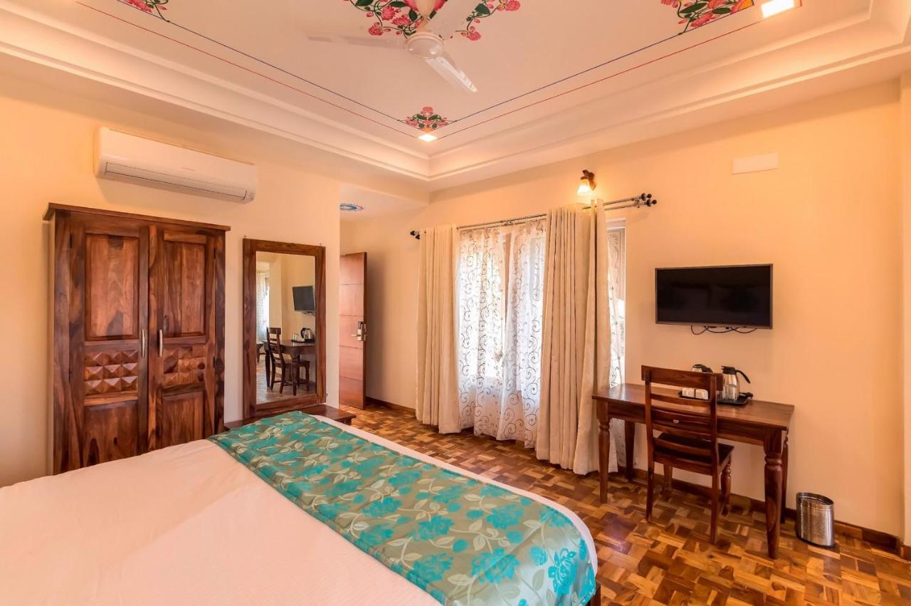 Kumbhalgarh Fort Resort-Pure Veg Exterior foto