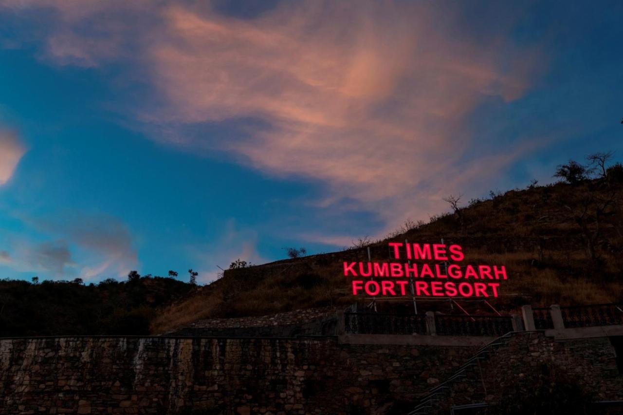 Kumbhalgarh Fort Resort-Pure Veg Exterior foto
